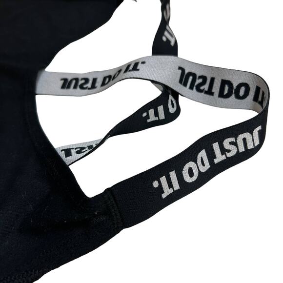 Nike Workout 2 Piece Lot Women's Small Long Sleeve Red Shirt Black Tank Top - Picture 10 of 12